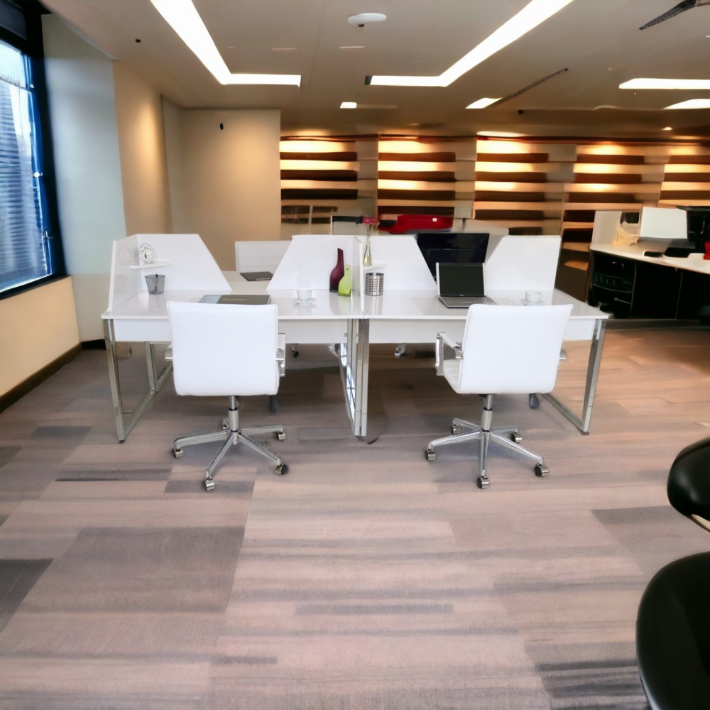 In Het Multi Zealand Bureau Voor Vier Personen 276X138Cm