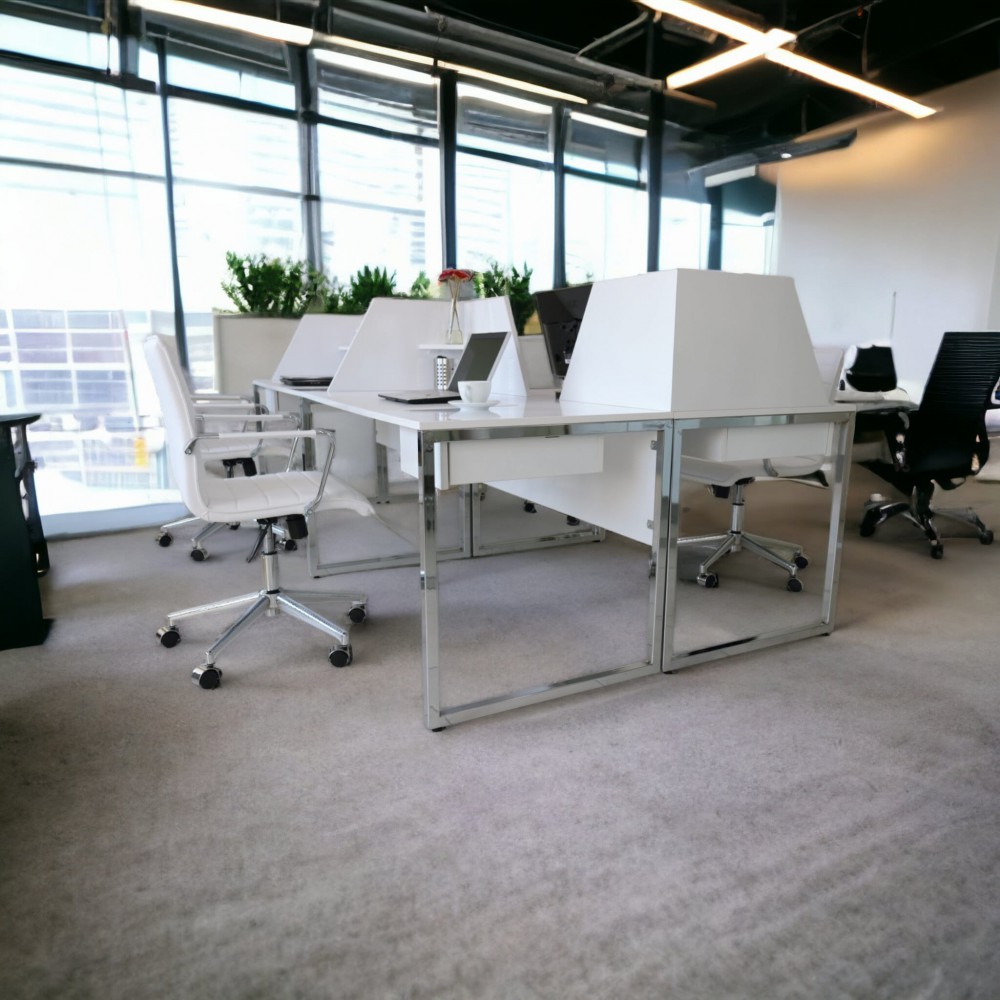 In Het Multi Zealand Bureau Voor Vier Personen 276X138Cm