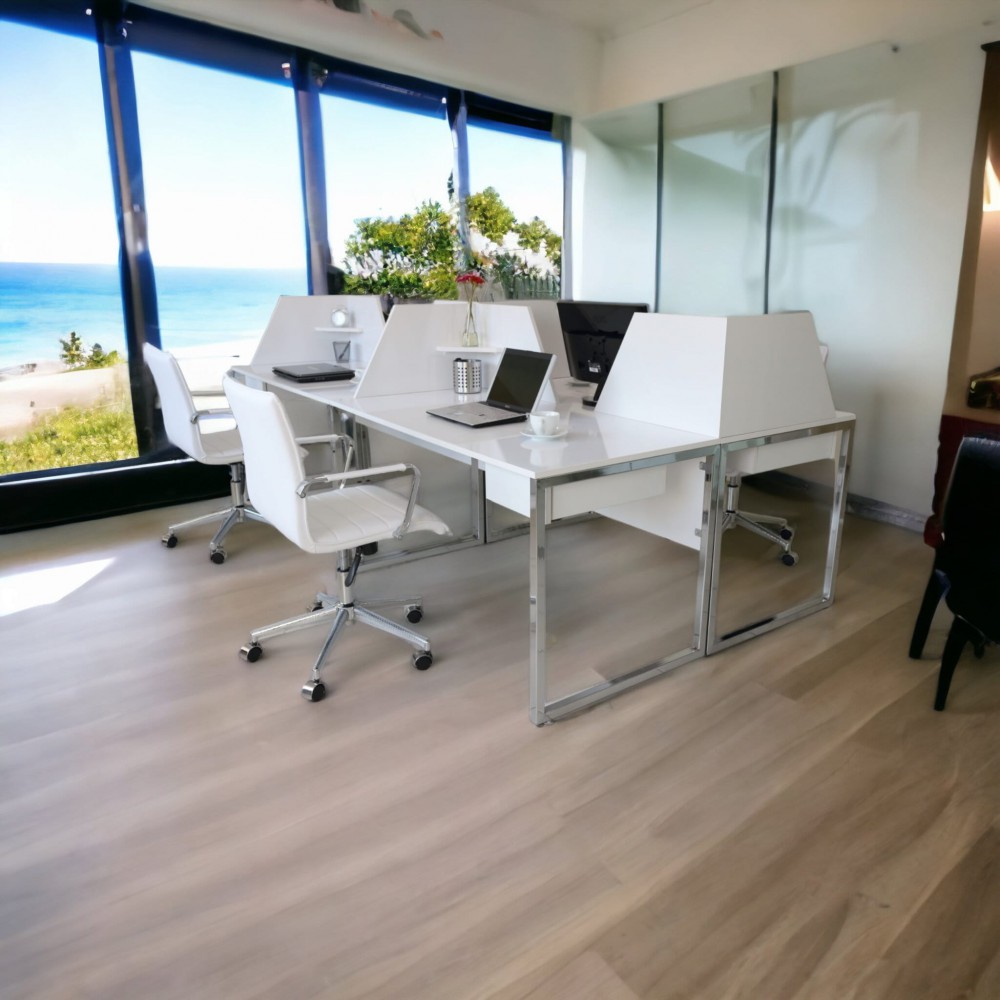 In Het Multi Zealand Bureau Voor Vier Personen 276X138Cm