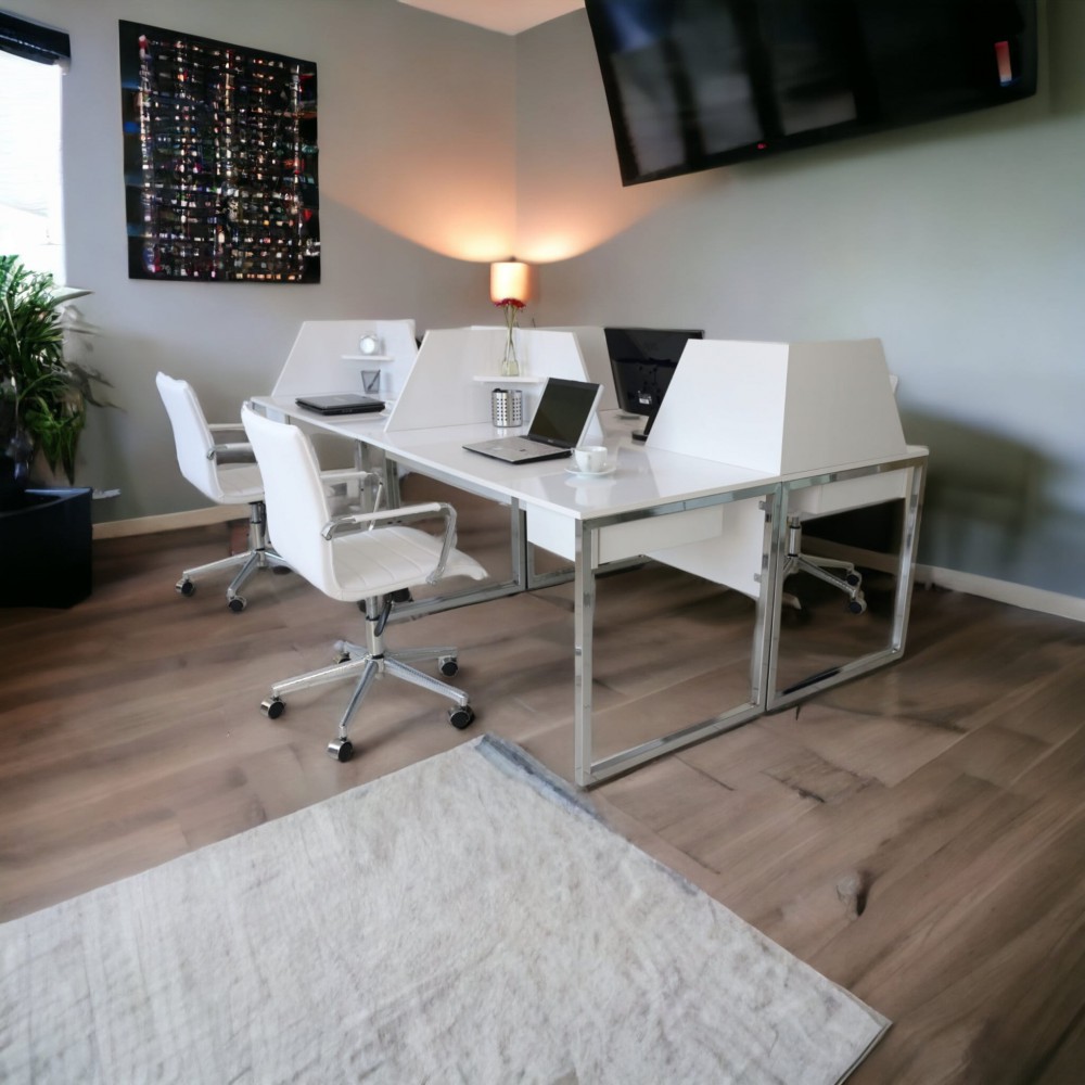 In Het Multi Zealand Bureau Voor Vier Personen 276X138Cm