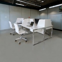 In Het Multi Zealand Bureau Voor Vier Personen 276X138Cm