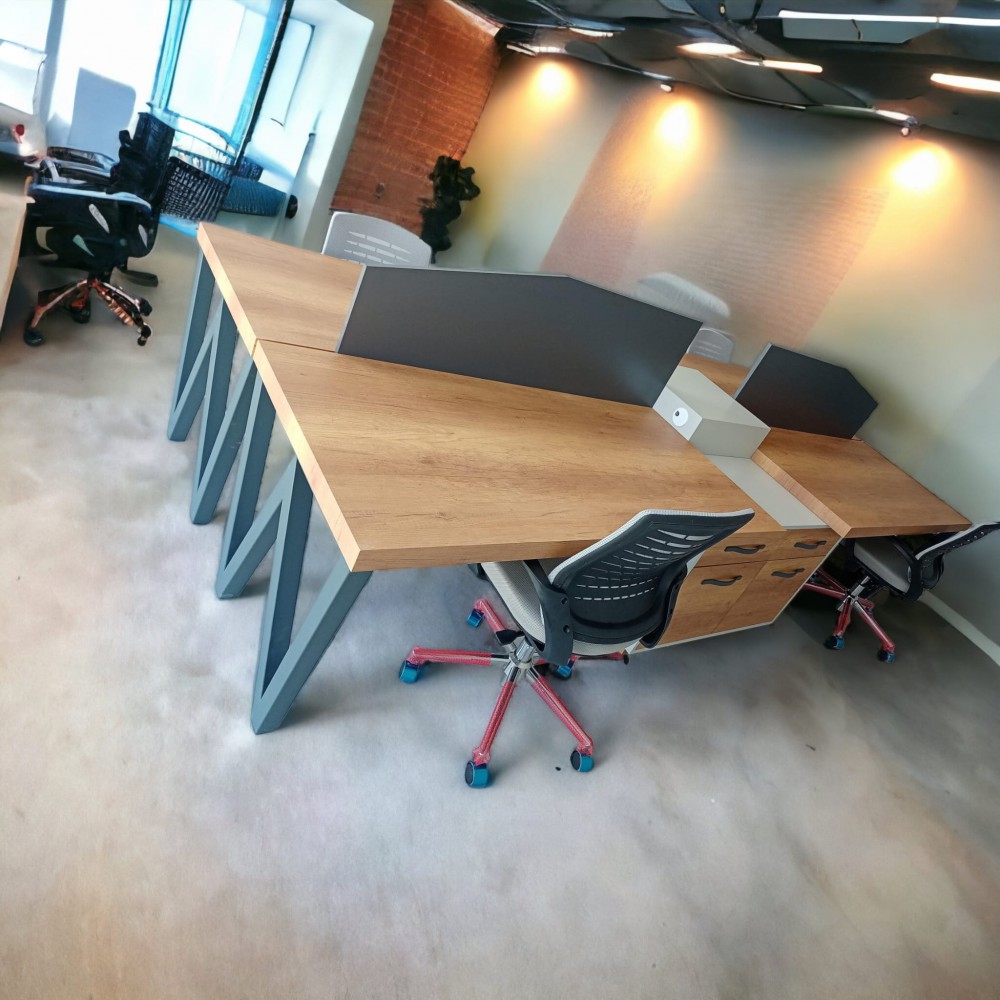 Bureau Voor Four Person