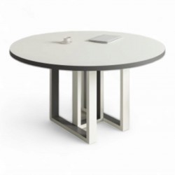 Belgrad-vergadertafel