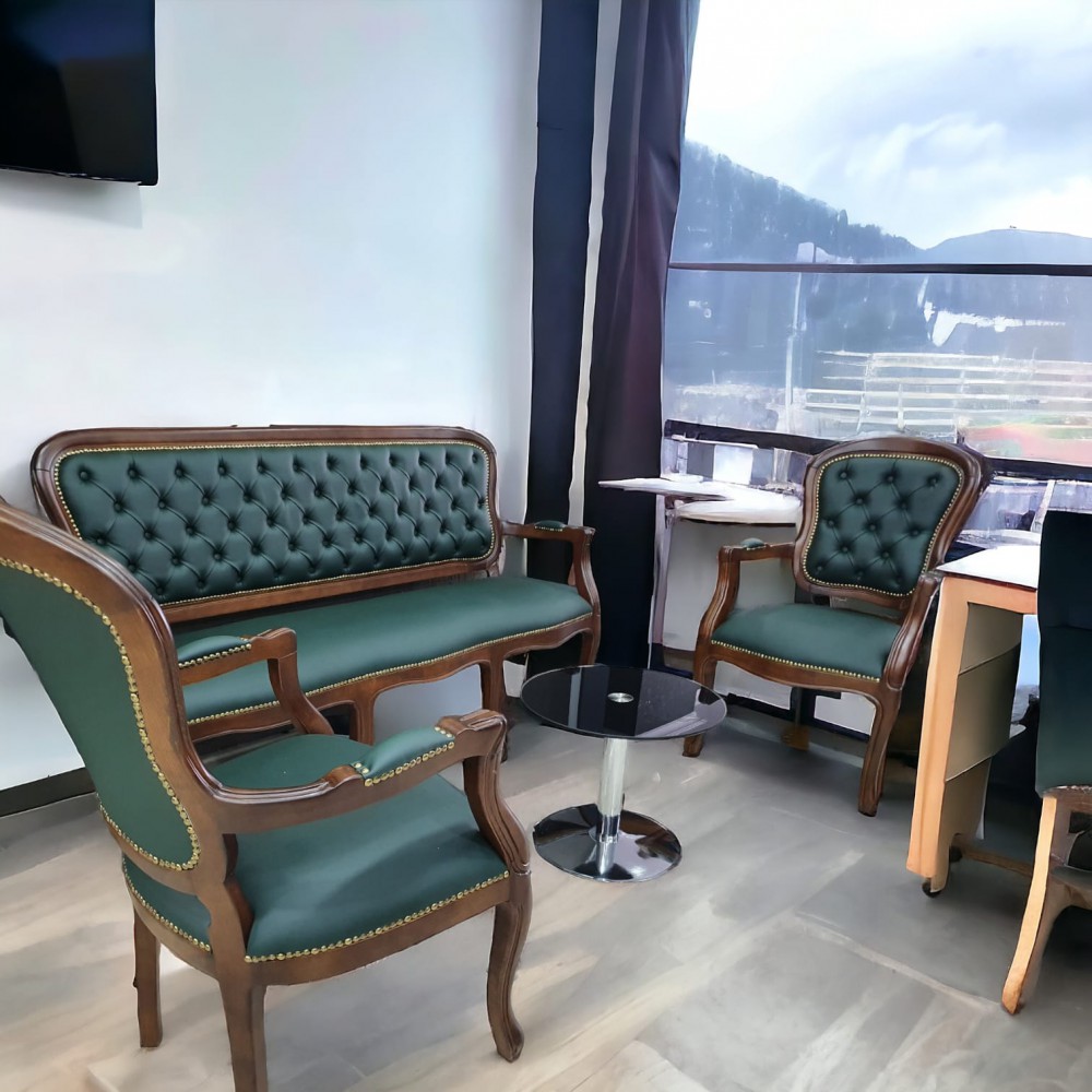 Brits klassiek kantoorpak