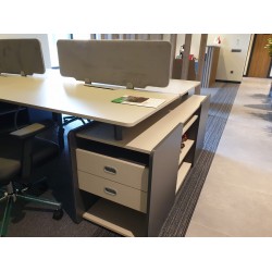 Katar Voor Vier Person Desk Workstation