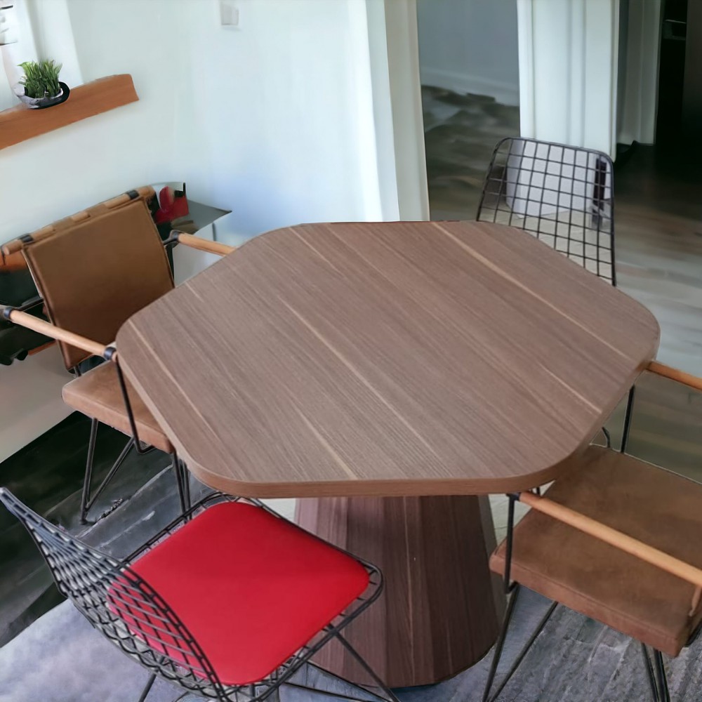 Ronde ontmoetingshouten taps toelopende poot