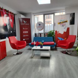 Beperk het wachtende team van het groepskantoor