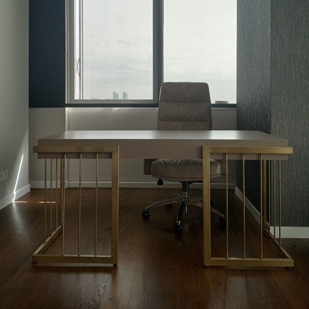 Vergulde kooi kantoorwerkset