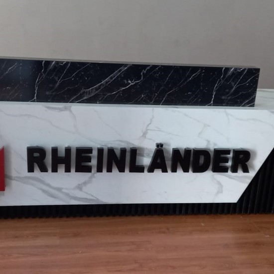 Welkomstbalie van Rheinlander