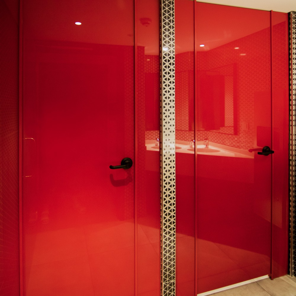 Glazen kastgootsteenscheidingssystemen