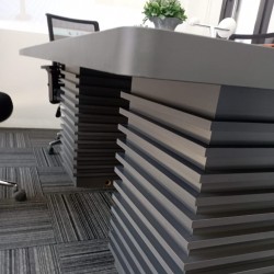 Durban-vergadertafel