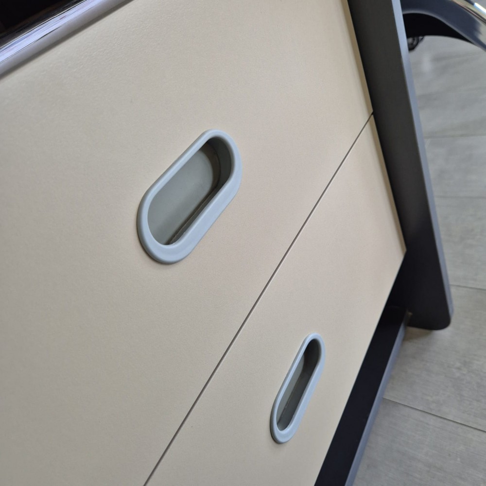 Katar Voor Vier Person Desk Workstation