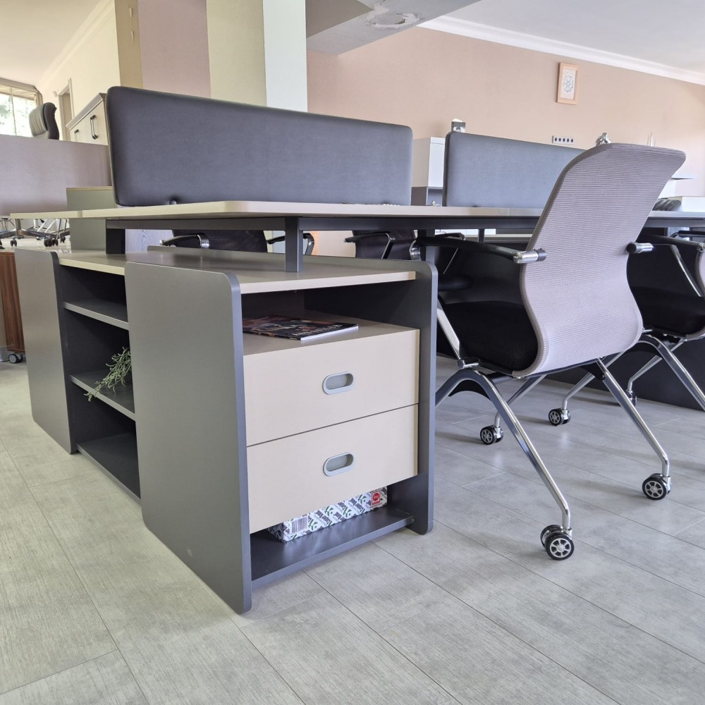 Katar Voor Vier Person Desk Workstation