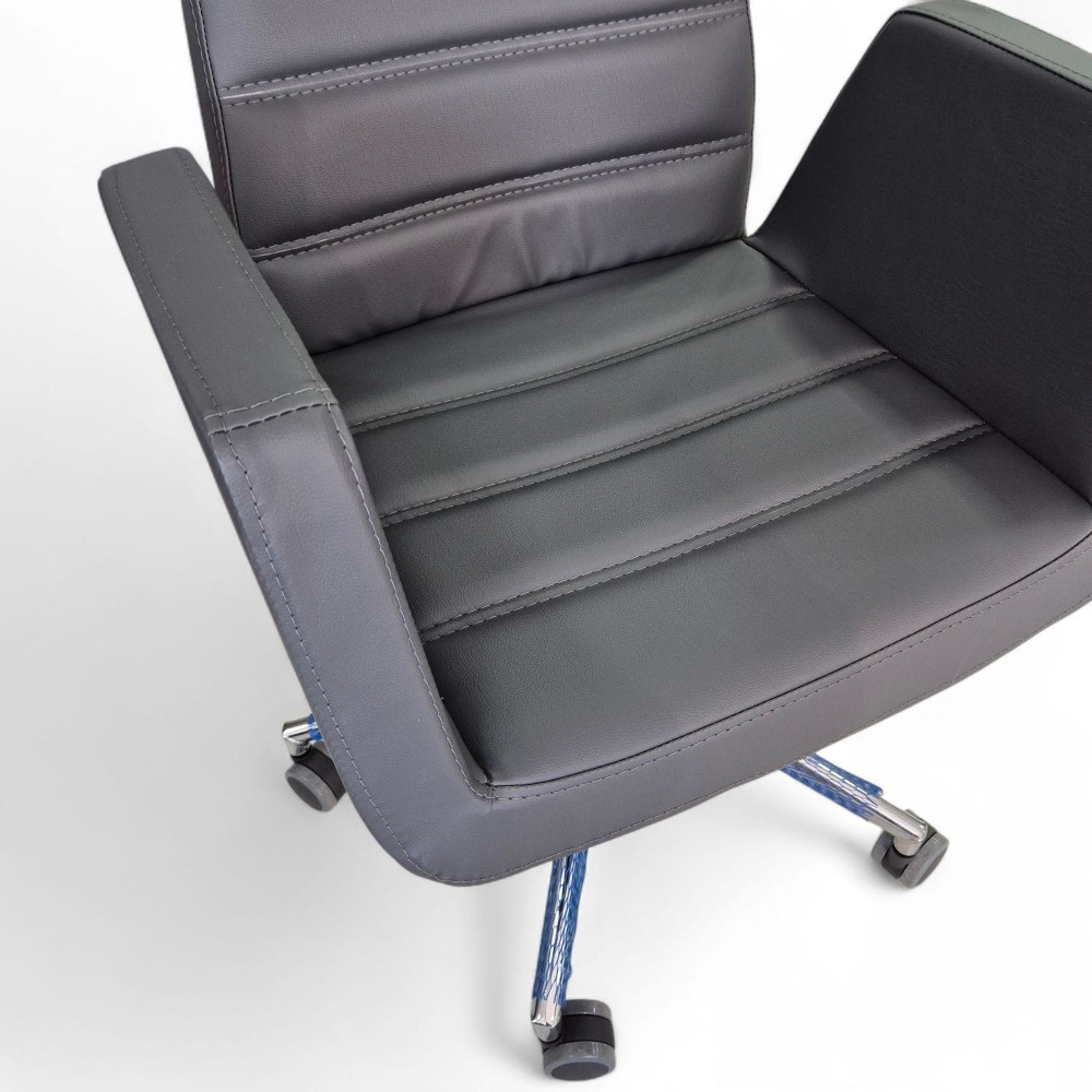 Asia Executive Chair