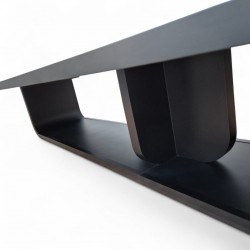 Grote Zwart Gelakte Vergadertafel Voor 20 Personen