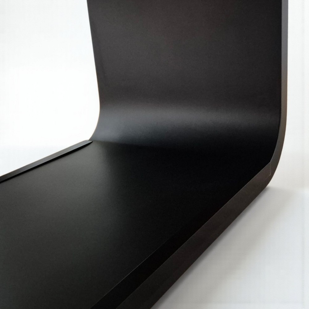 Grote Zwart Gelakte Vergadertafel Voor 20 Personen