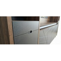 Kast Met Kenmerkende Unit