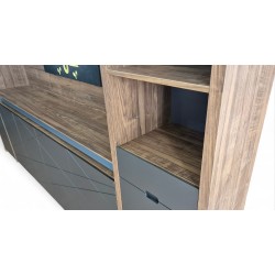 Kast Met Kenmerkende Unit