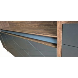 Kast Met Kenmerkende Unit