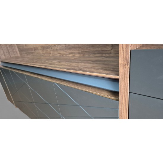 Kast Met Kenmerkende Unit