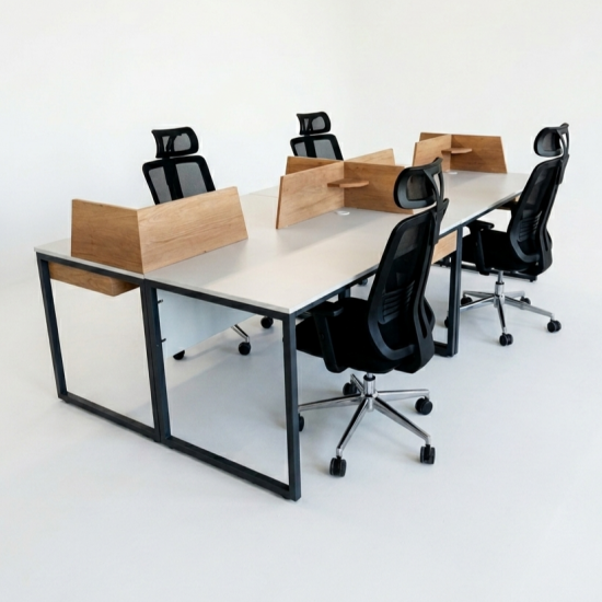 In Het Multi Zealand Bureau Voor Vier Personen 276X138Cm