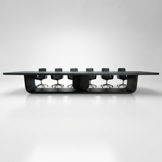 Grote Zwart Gelakte Vergadertafel Voor 20 Personen