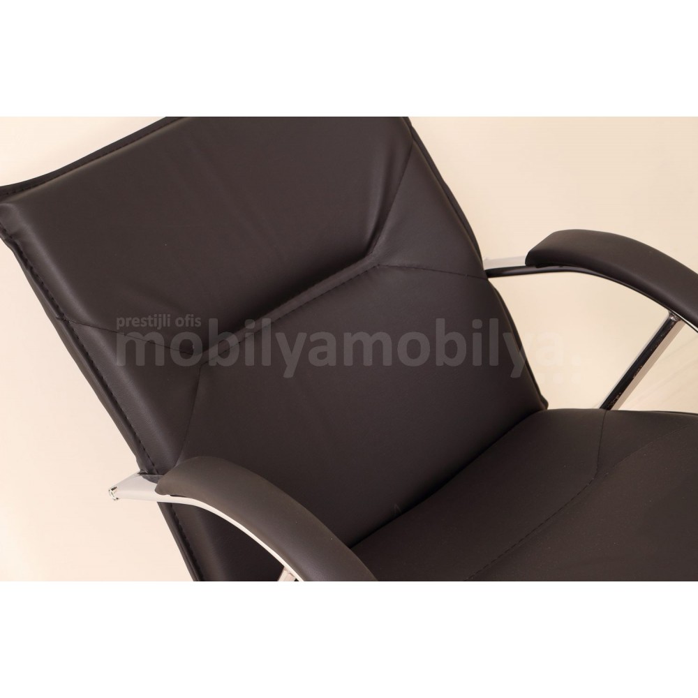 Canberra Executive Team Victory Walnut