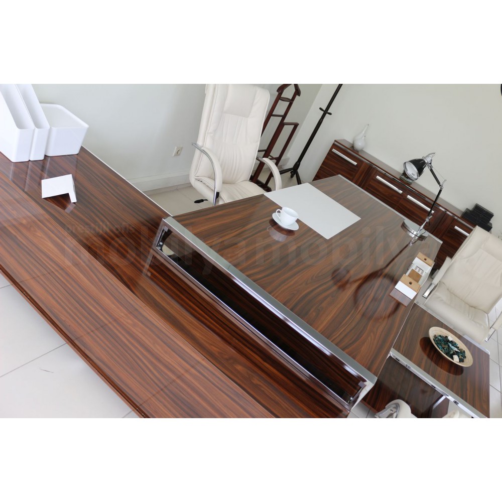 Istanbul Office Executive Team Porsche Land Hg. Okkernoot