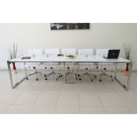 Big Apple Meeting Table