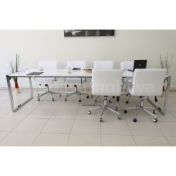 Big Apple Meeting Table